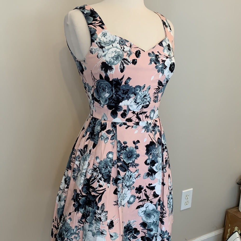 Like new Ixia dress - Picture 3 of 8